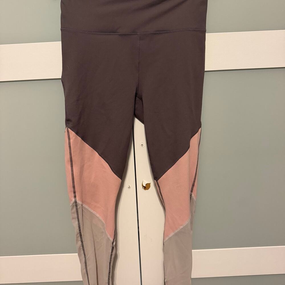 Fabletics PowerHold Leggings Womens L Purple Pink Colorblock Mesh High Rise